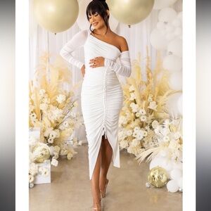 Club L London White One-Shoulder Midi Dress